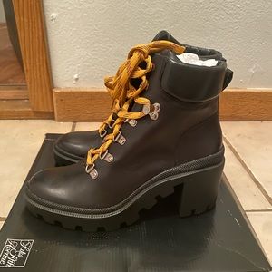 SAKS - Black Combat Boots